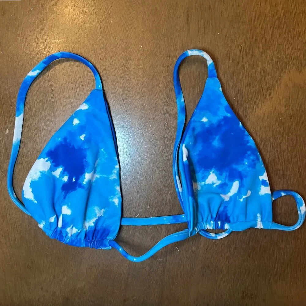 String Bikini Top๐ - Picture 1 of 5
